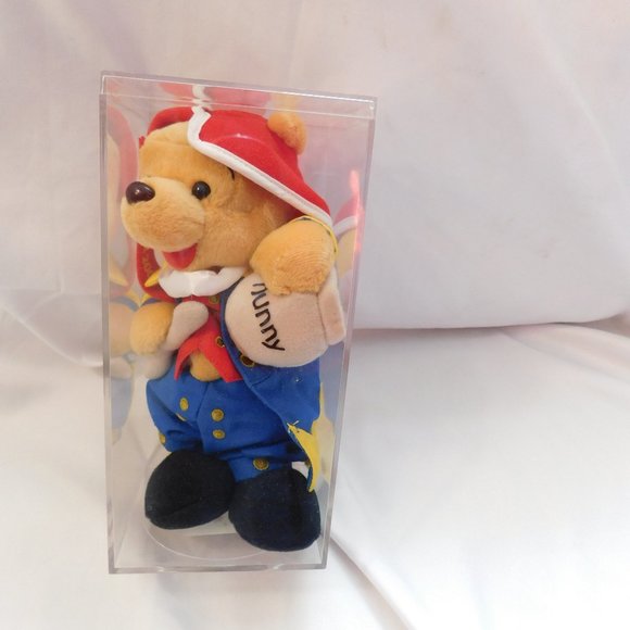 Winnie the Pooh July 4th 2000 Walt Disney World Bean Bag Stuffed Animal - Picture 1 of 10